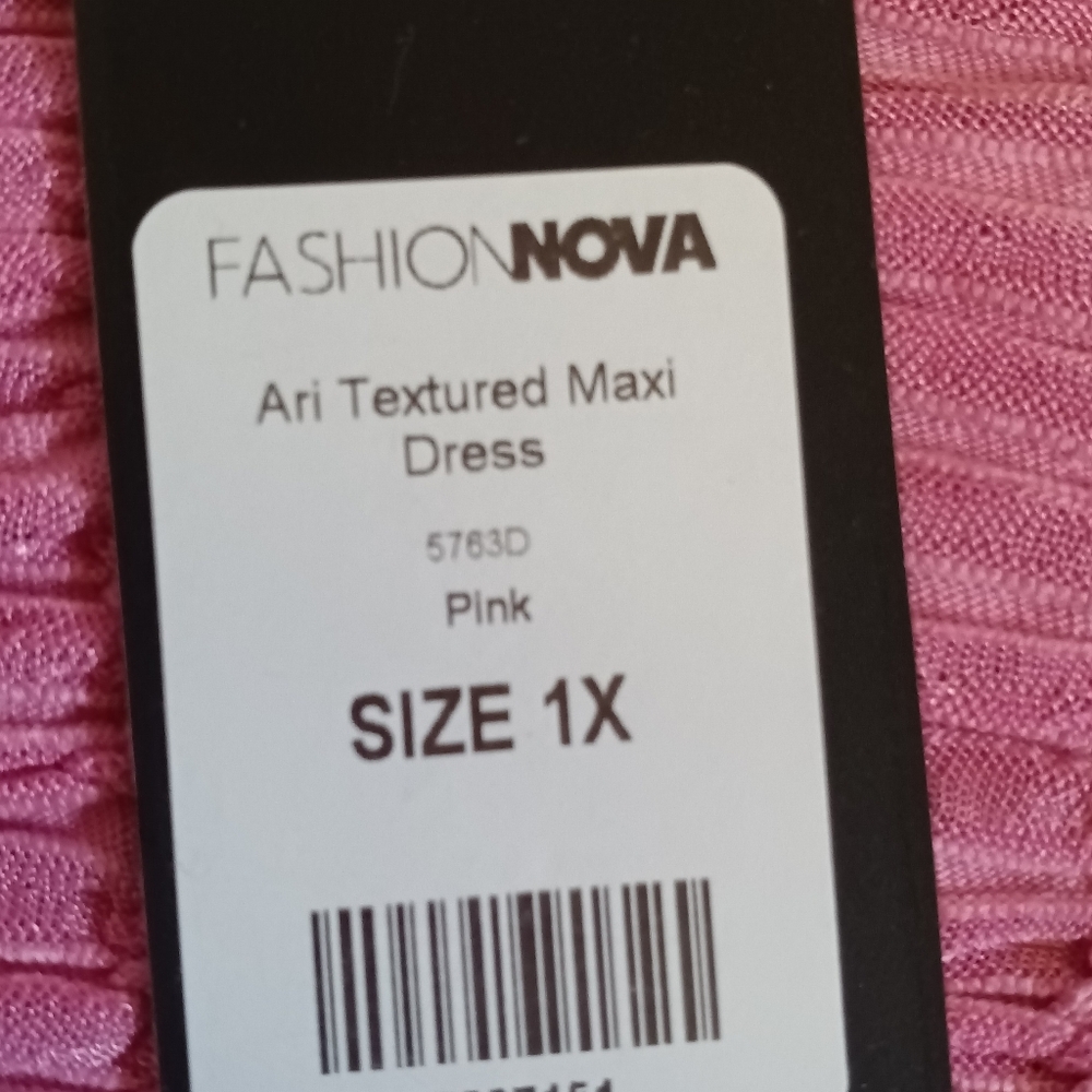 Fashion Nova dress - Picture 7 of 8